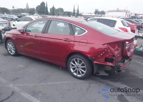 2017 Ford Fusion Energi Se Luxury z USA, uszkodzony, nr VIN 3FA6P0PUXHR379766